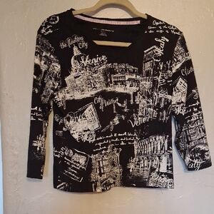 Black and White Graphic Print Women's Top